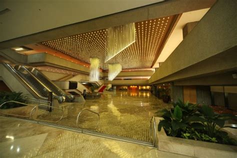 hotels near philippine international convention center